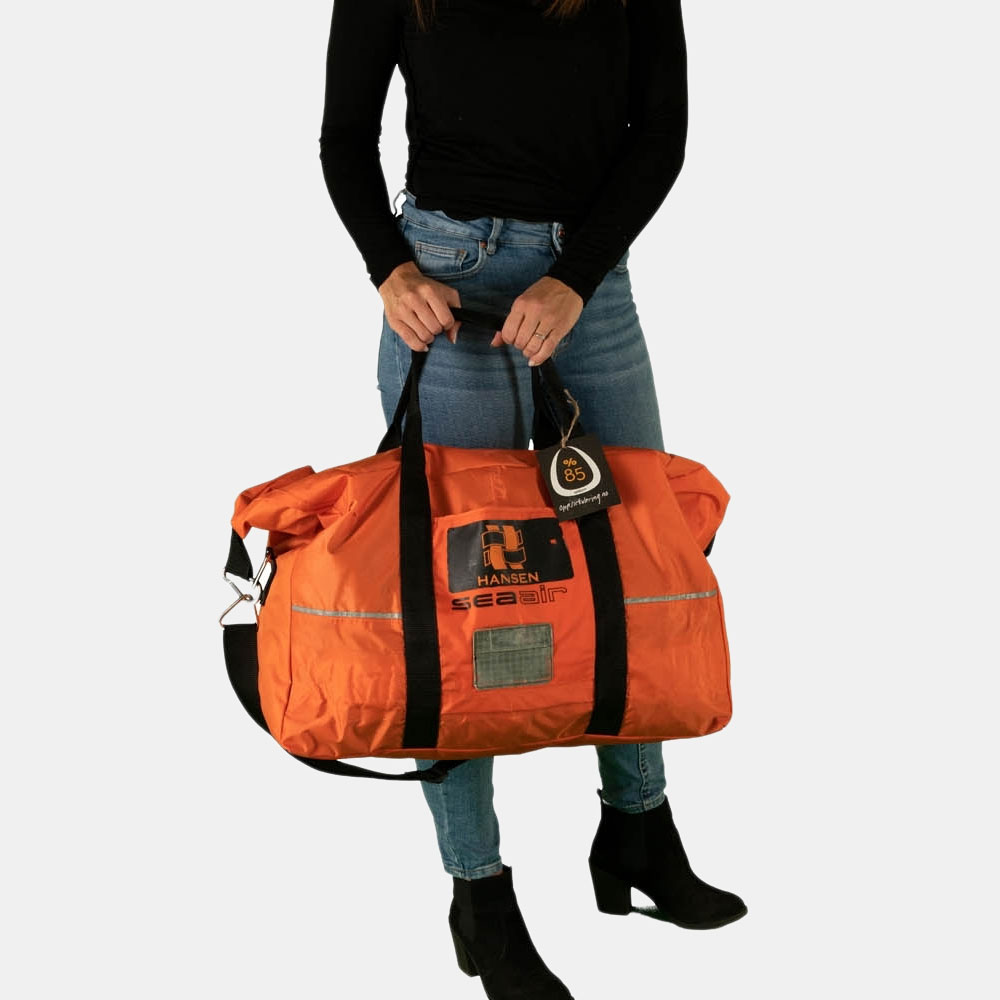 SeaAir-Oppsirkulert-bag-55L-4
